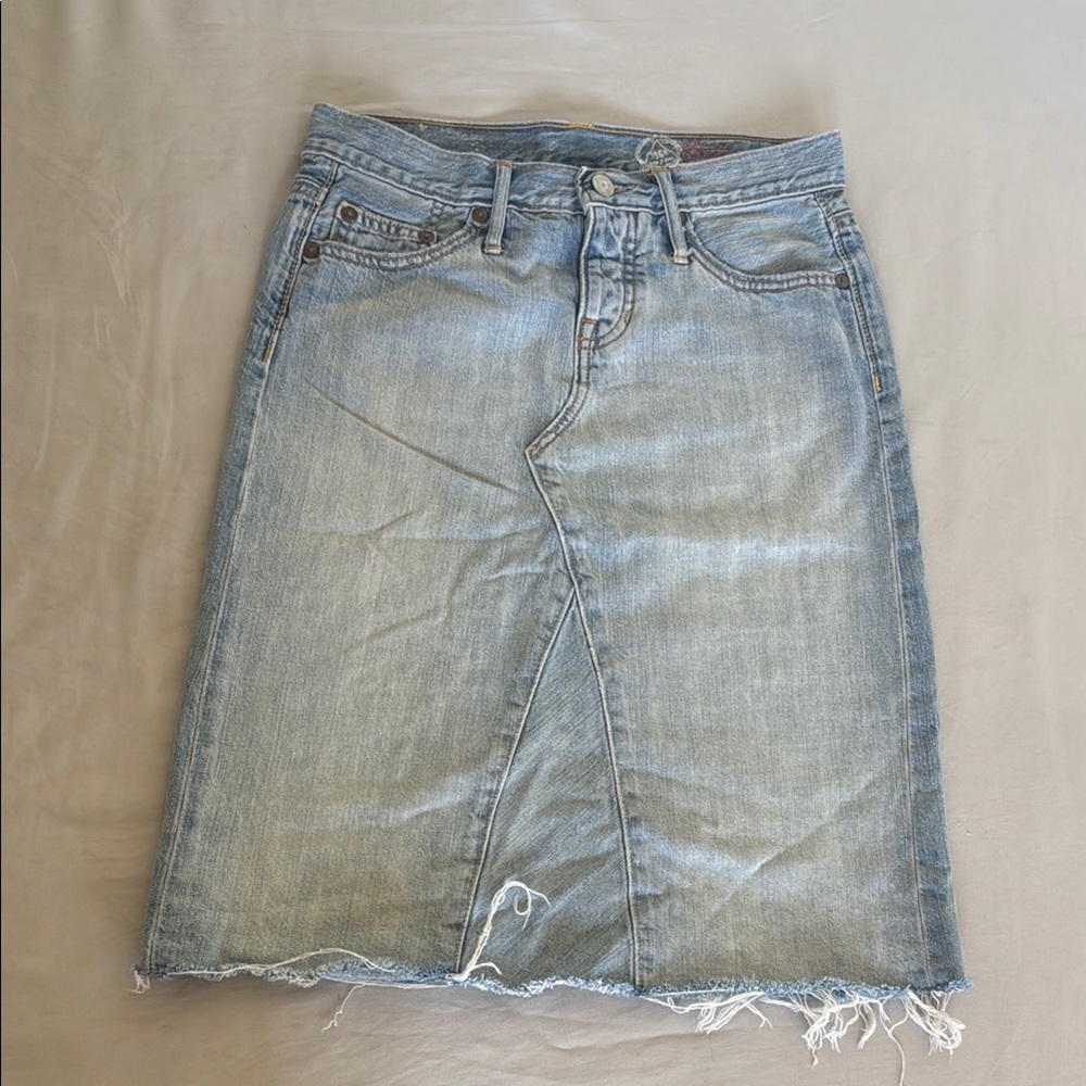 Denim Frayed Hem Skirt